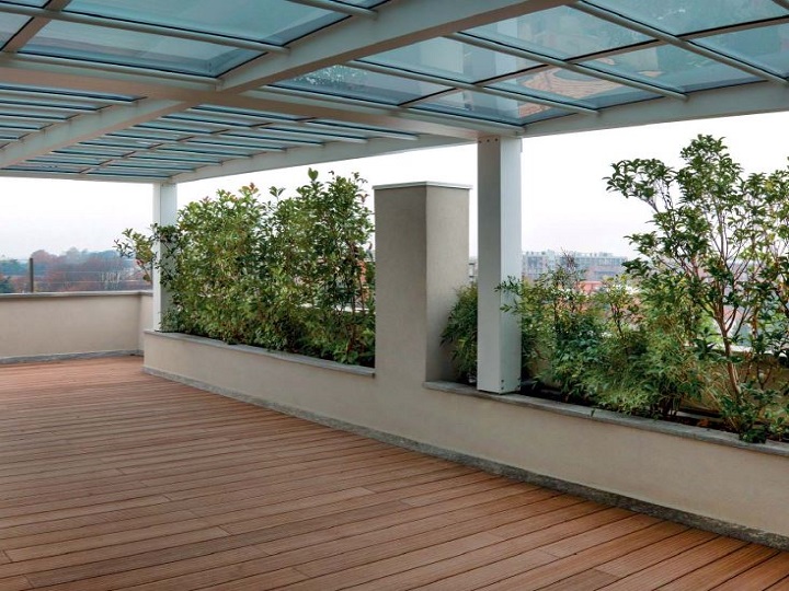 TETTOIA IN POLICARBONATO PER TERRAZZI